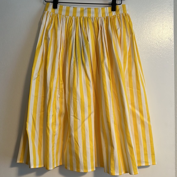 Collectif Mainline Jasmine Striped Swing Skirt - Picture 2 of 7